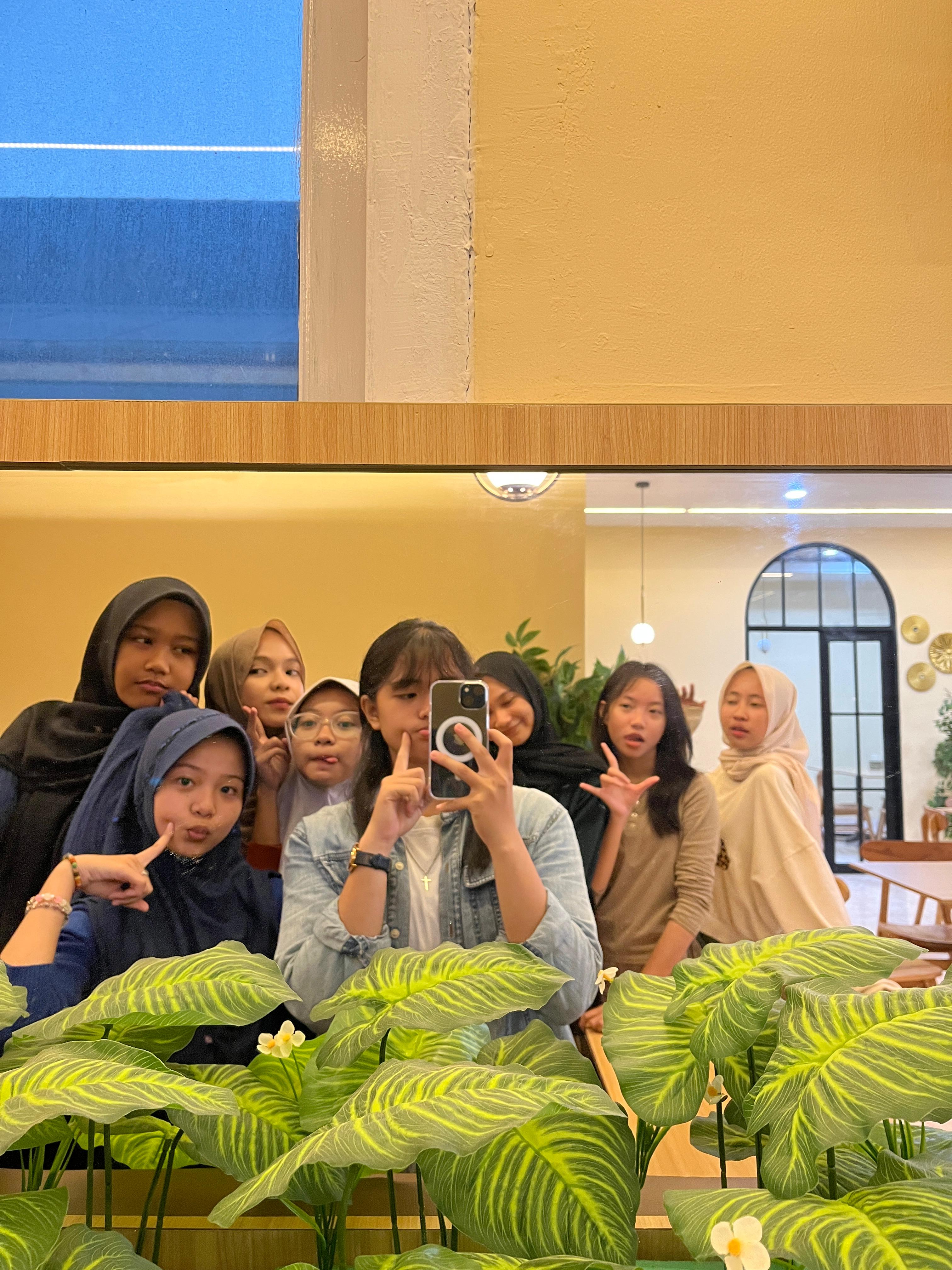 Friend 4